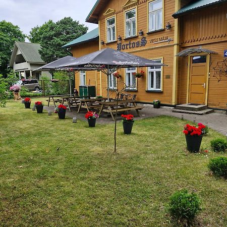 Готель Portoss Вентспілс Екстер'єр фото